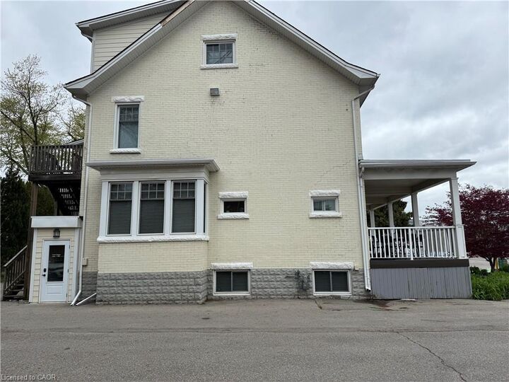 Property Photo:  600 Brant Street B  ON L7R 2G9 