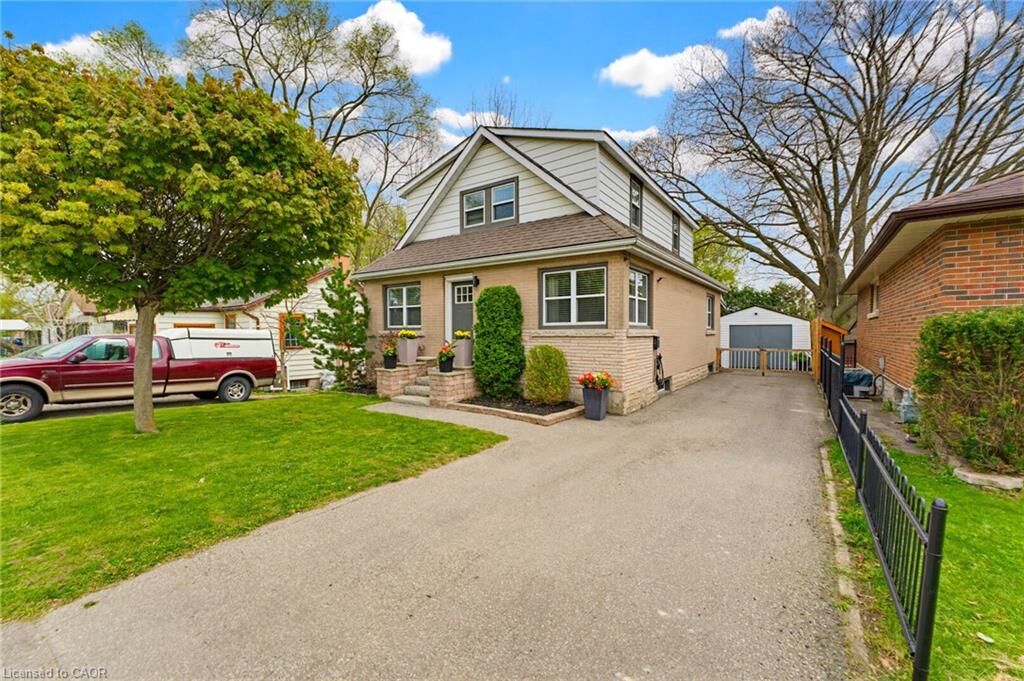 Property Photo:  60 Avenue Road  ON N1R 1B9 