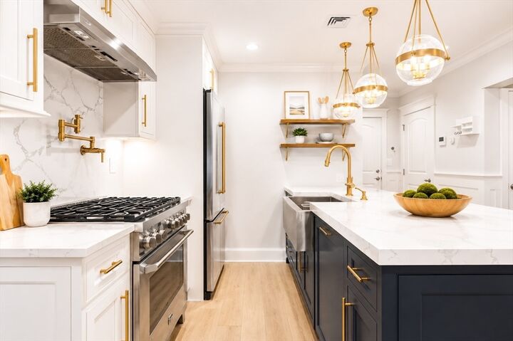 Property Photo:  150-156 Athens St 2  MA 02127 