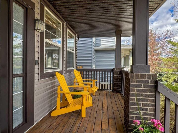Property Photo:  113 Evansford Circle NW  AB T3P 0A9 