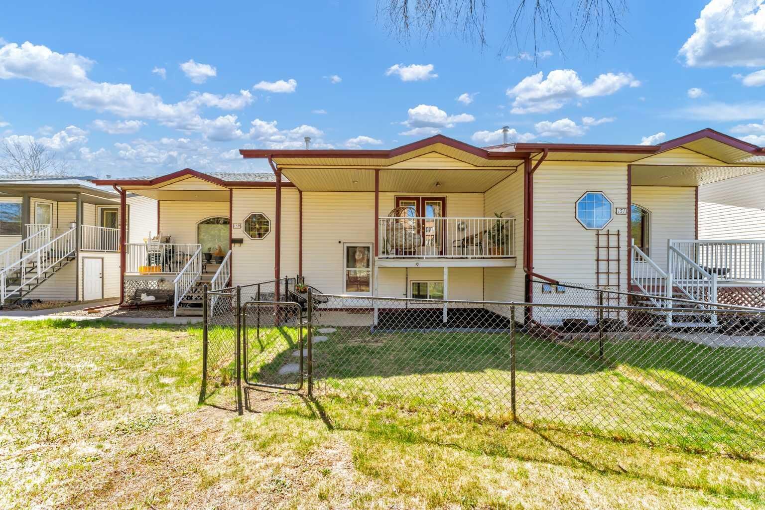 Property Photo:  155 3 Street NE  AB T1A 5M2 