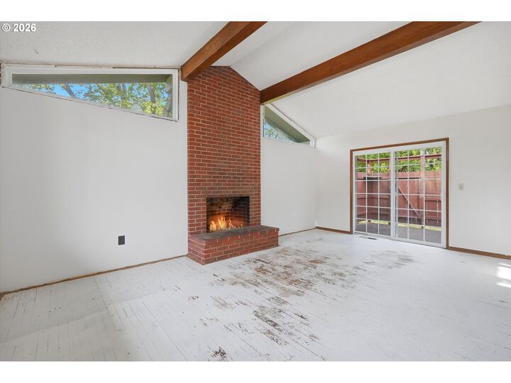 Property Photo: 1422 SW Hensley Rd OR 97060