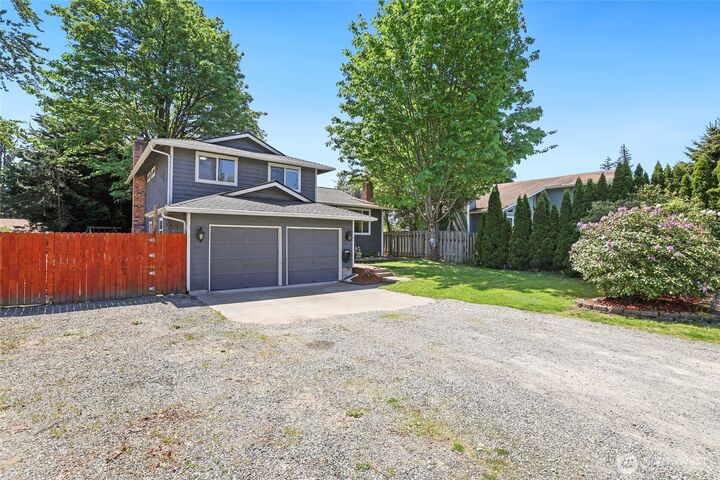 Property Photo: 21871 SE 267th Street WA 98038