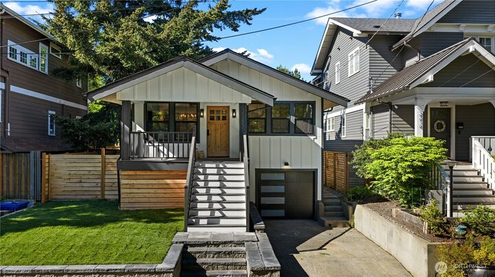 Property Photo:  2212 N 46th Street  WA 98103 