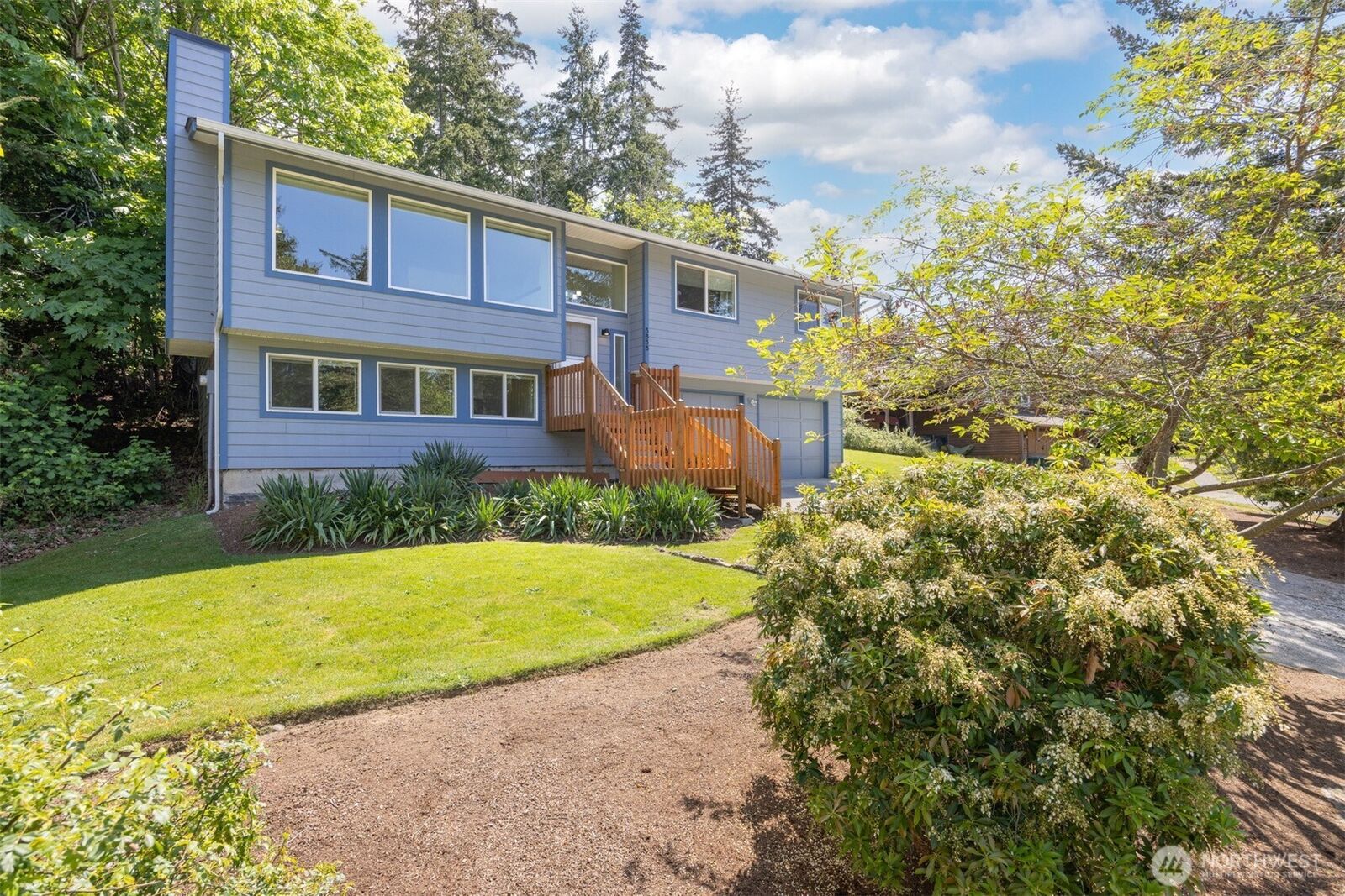 Property Photo:  3838  Cindy Lane  WA 98226 