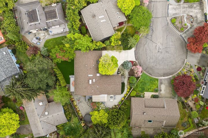 Property Photo:  2119  182nd Avenue NE  WA 98052 