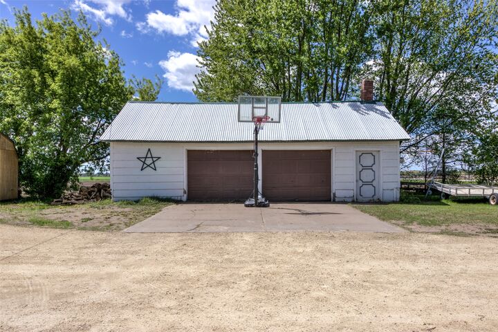 Property Photo: E8142 County Road C WI 54739