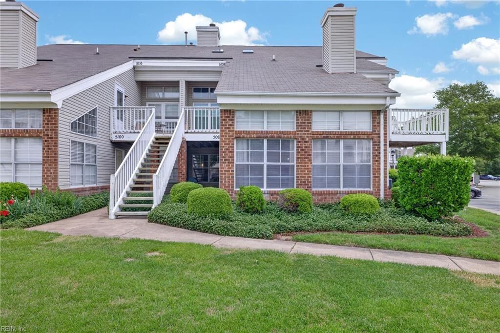 Property Photo:  5092 Heathglen Cir  VA 23456 