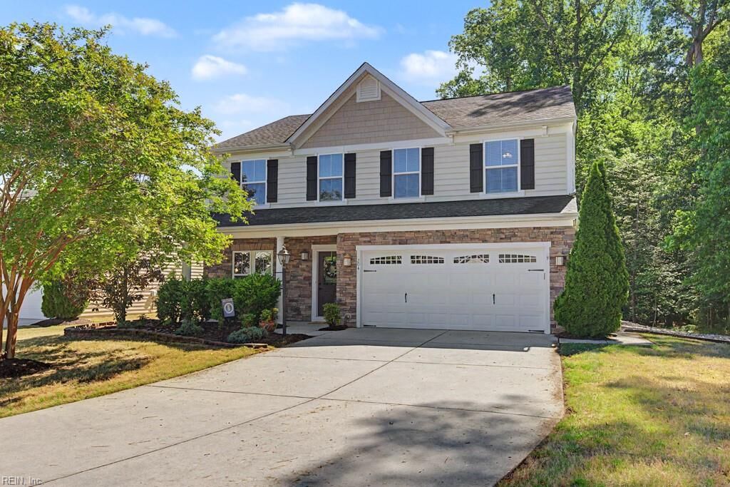 Property Photo:  204 Christopher Ln  VA 23185 