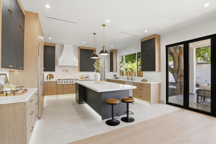 Property Photo:  13 Virginia Avenue  CA 95008 