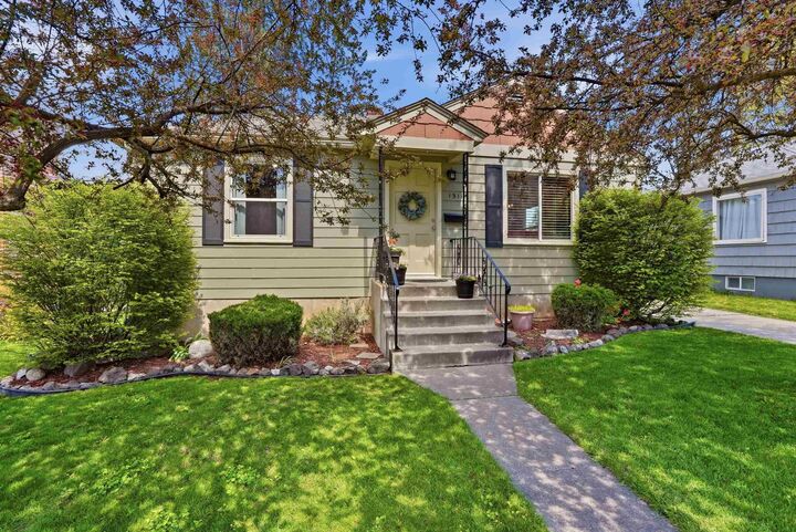 Property Photo:  1311 E 40th Ave  WA 99203 