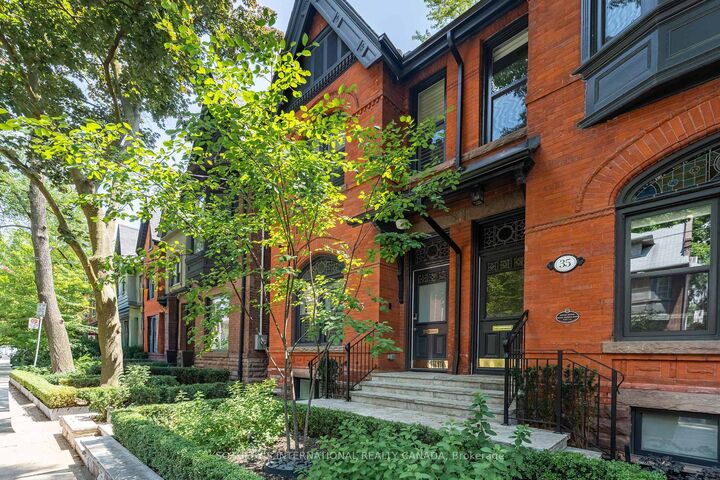 33 Tranby Avenue — photo 1