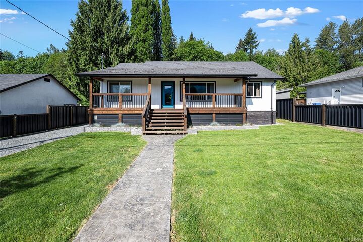 Property Photo:  154 Macdonald Rd  BC V0R 2G0 