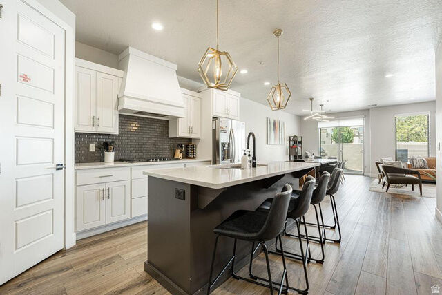 Property Photo:  2306 N Park Center Dr 43  UT 84780 