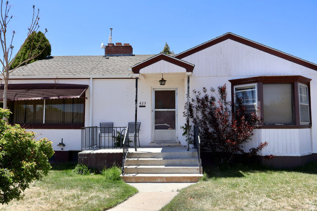 Property Photo:  425 N 200 W  UT 84701 
