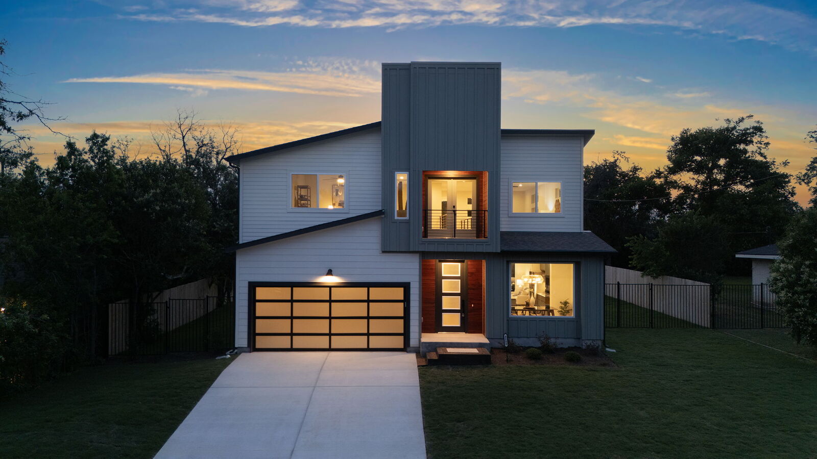 Property Photo: 4800 Russet Hill Drive TX 78723