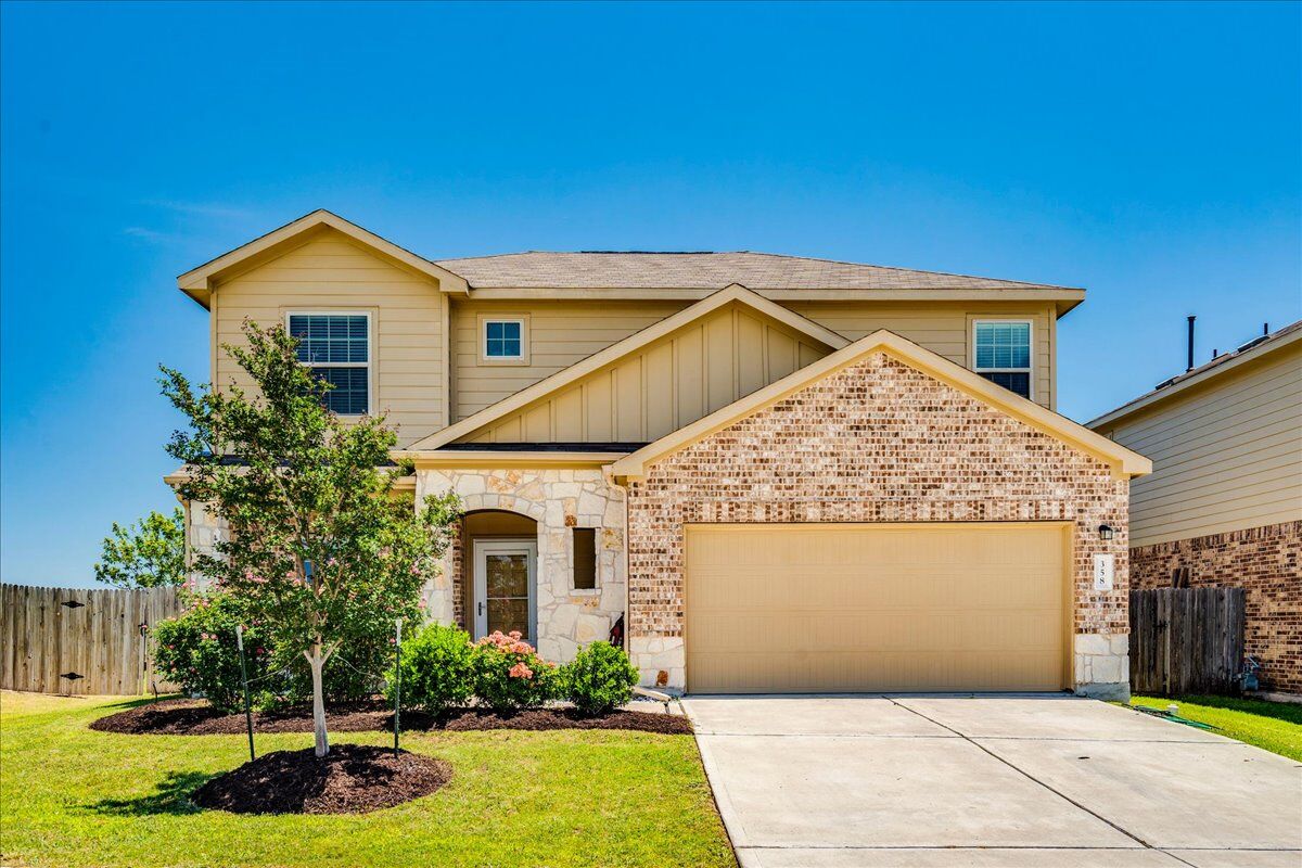 Property Photo:  358 Jasper Trail  TX 78610 