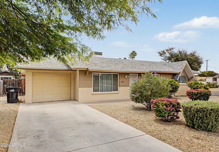 Property Photo:  8701 E Vernon Avenue  AZ 85257 