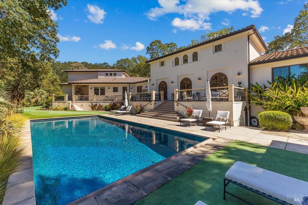 Property Photo:  913 Turnberry Court  CA 95492 