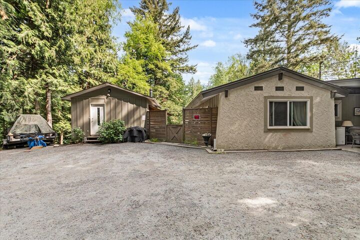 Property Photo: 46675 Extrom Road BC V2R 4V1