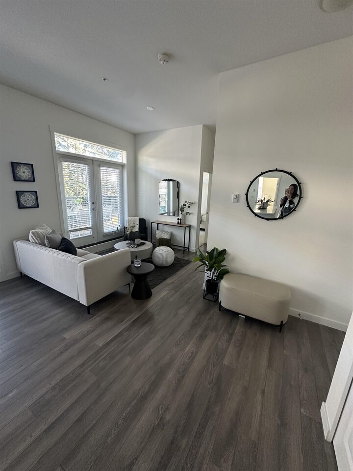 Property Photo:  15825 85 Avenue 601  BC V4N 6W9 