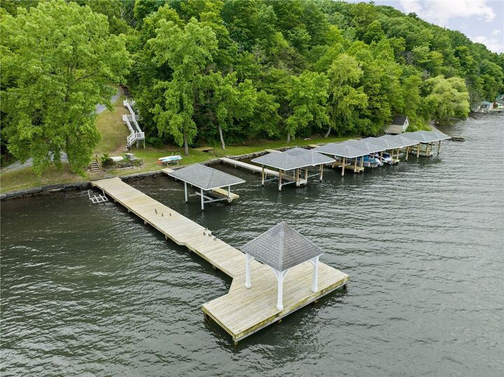 Property Photo:  5217 Oak Harbor Road  NY 14886 