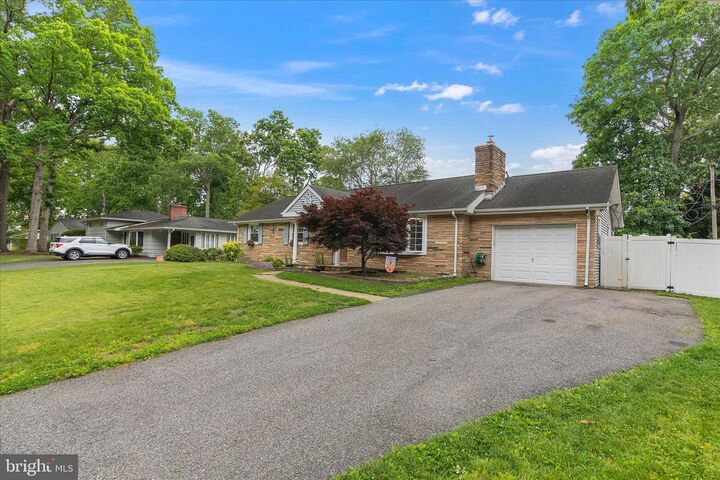 Property Photo:  735 Cottonwood Drive  MD 21146 
