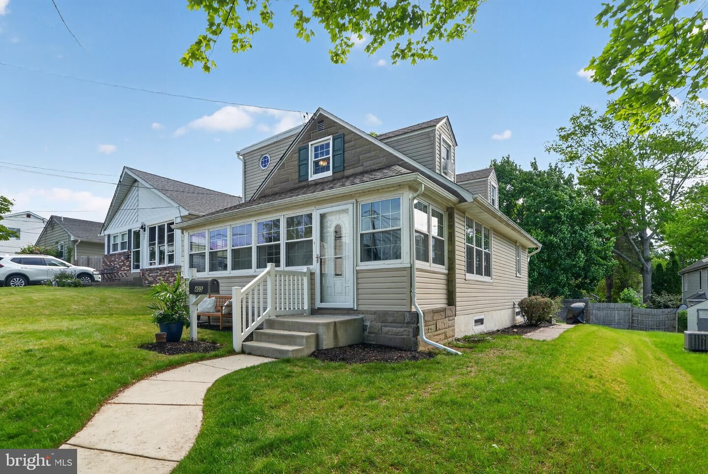 Property Photo:  405 Blakeley Road  PA 19086 