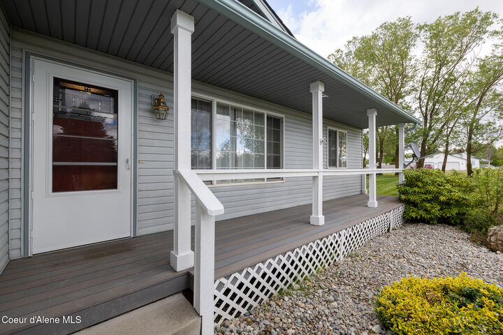 Property Photo: 10147 W Gallop Ln ID 83854