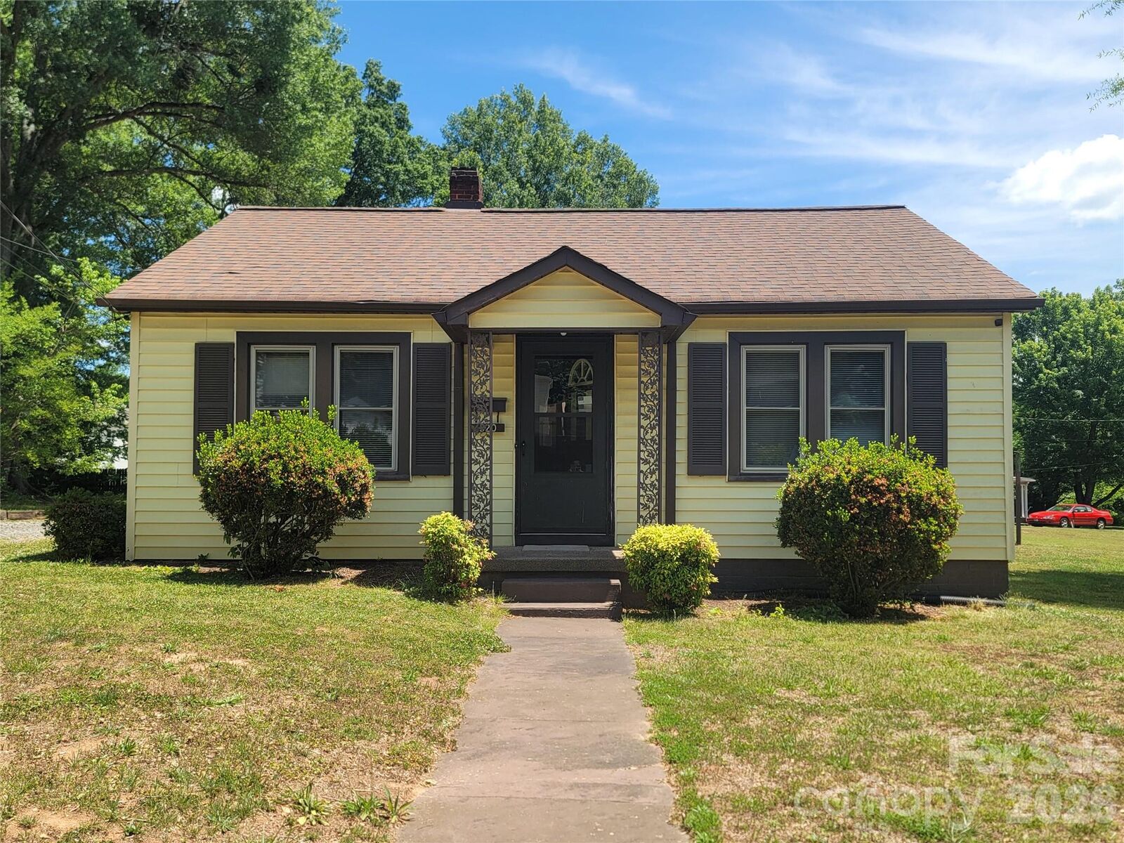 Property Photo:  320 Cook Street  NC 28115 
