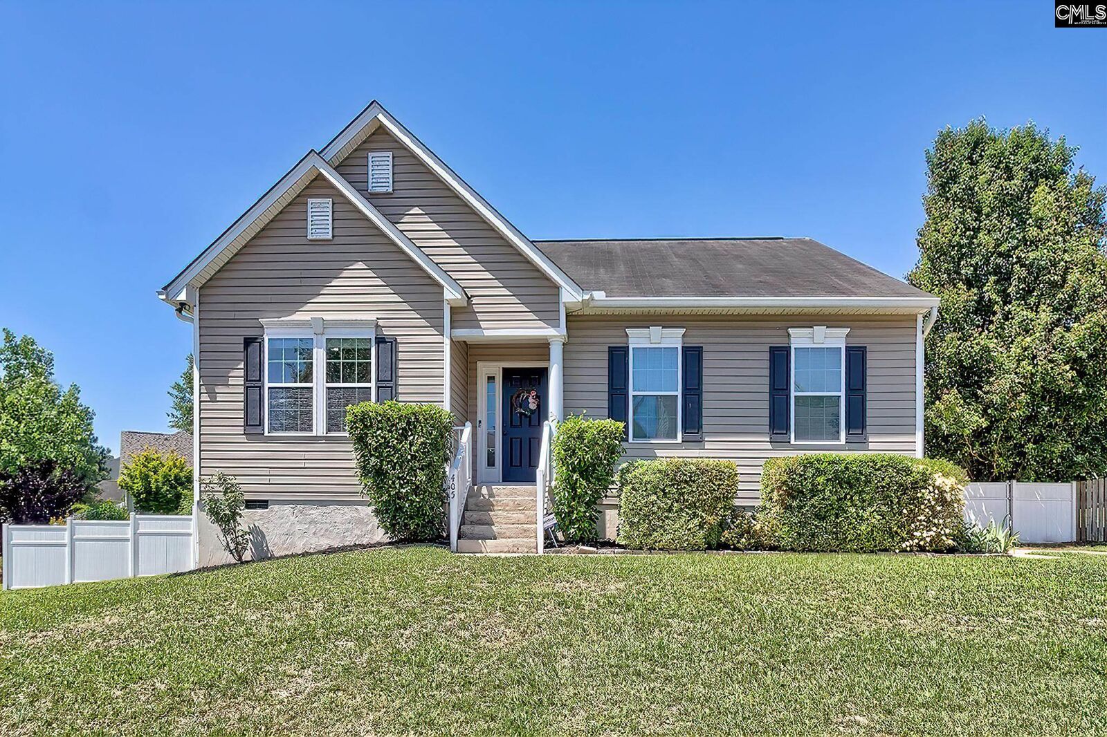 Property Photo:  405 Carrik  SC 29170 