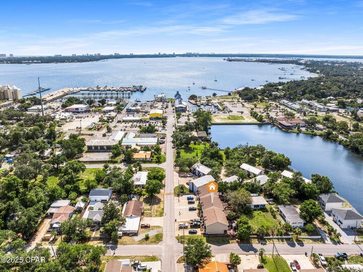 Property Photo: 2704 W 12th Street A FL 32401