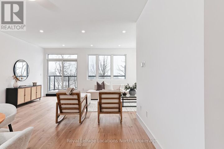 Property Photo:  25 Lansdowne Street South 6  ON N0H 2P0 