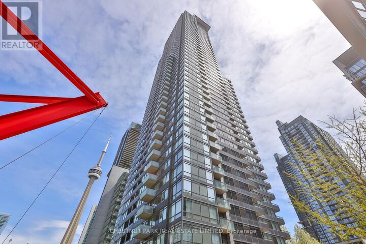 Property Photo:  25 Telegram Mews 4307  ON M5V 3Z1 