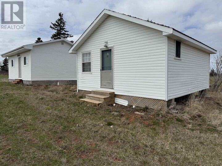 Property Photo:  Cottage 3 Rennies Road  PE C0A 1N0 
