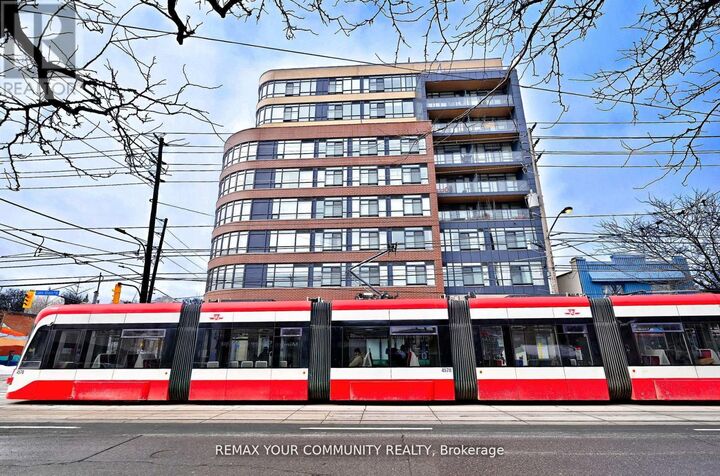 Property Photo:  11 Superior Avenue 907  ON M8V 0A7 
