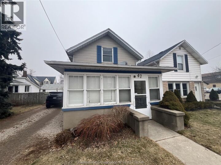 Property Photo:  47 Chatham Street North  ON N0P 1A0 