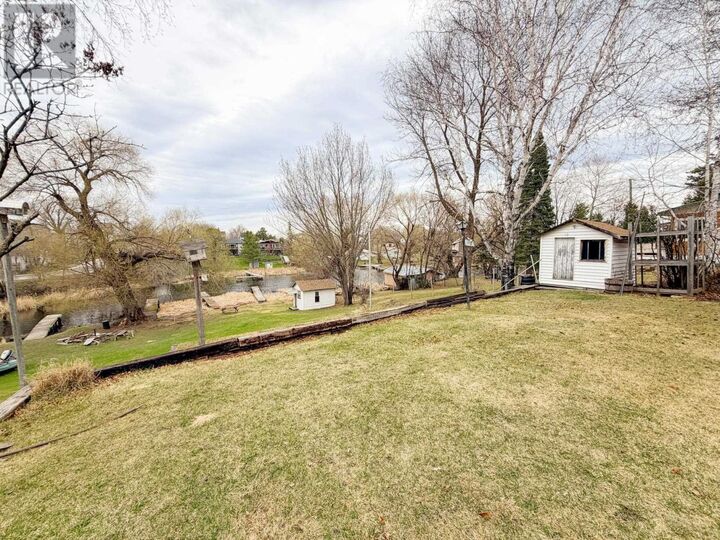 Property Photo:  714 River Drive  ON P9N 1J6 