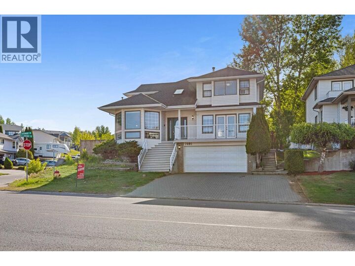 Property Photo: 7491 Southridge Avenue BC V2N 4Y5