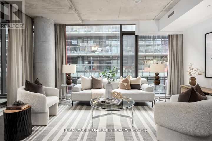 Property Photo:  560 King Street West 703  ON M5V 1M3 