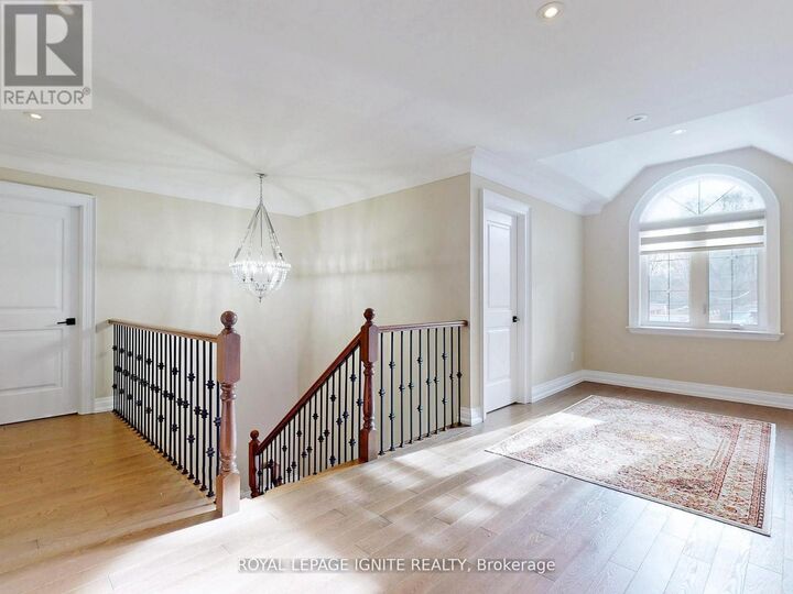 Property Photo:  20 Chatterton Boulevard  ON M1M 2G2 