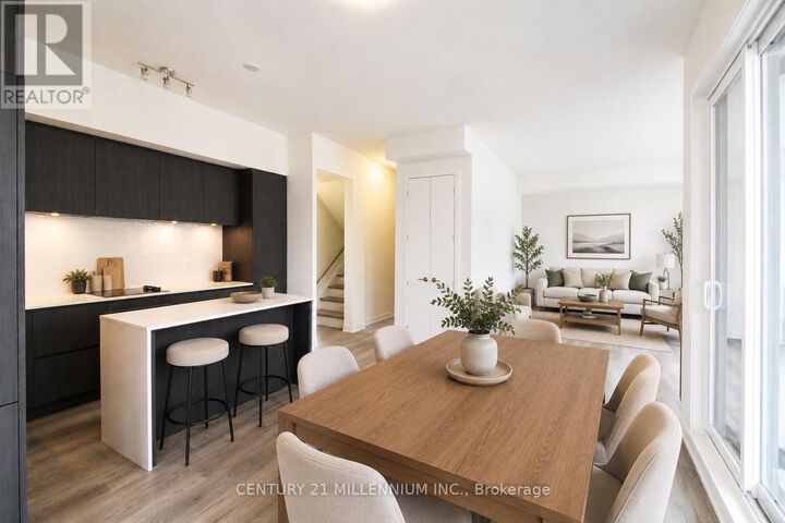 Property Photo:  10 David Eyer Road 1240  ON L4S 0N3 