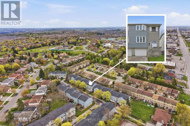 Property Photo: 23 Harmony Circle 23 ON L3Z 2T8