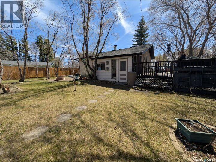 Property Photo:  123 Maple Road  SK S0G 0L0 