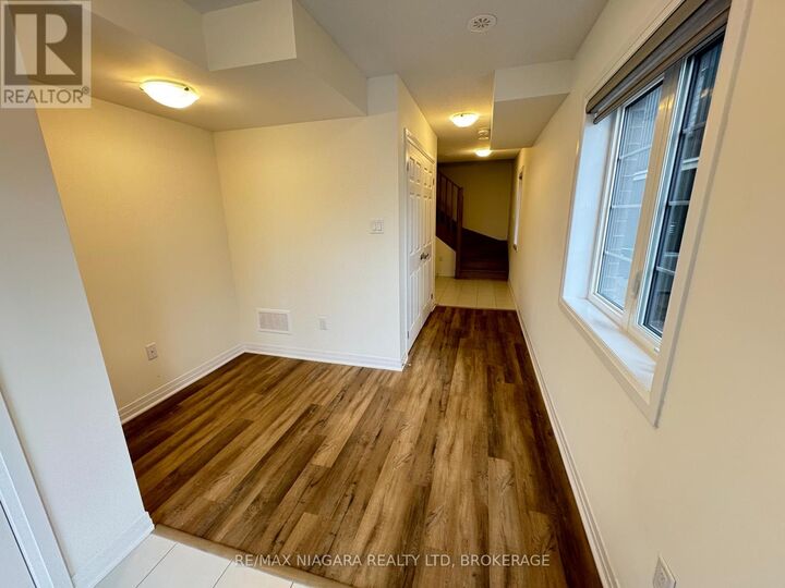Property Photo:  55 Gunnel Road  ON L3B 0P1 
