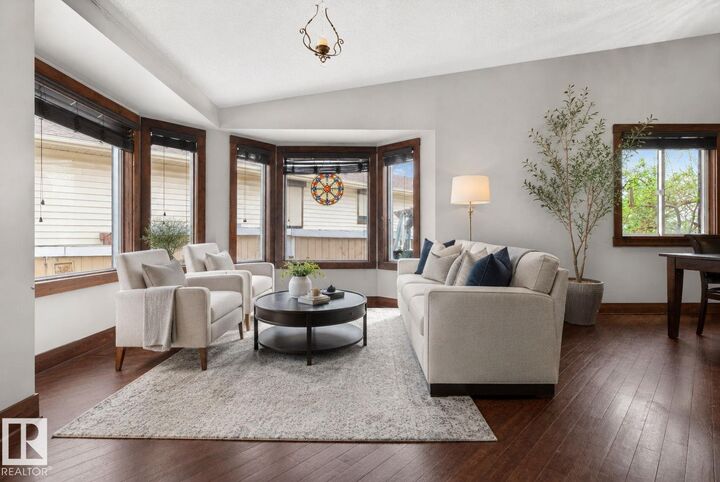 Property Photo:  3332 44B Av NW  AB T6T 1E8 