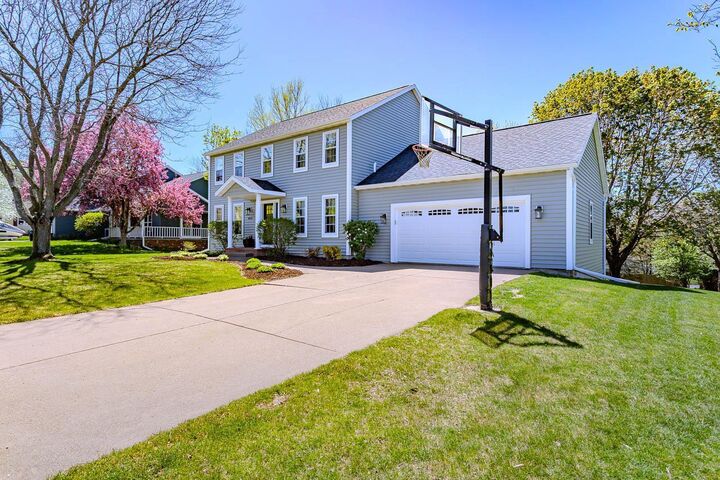 Property Photo:  4010 Pine Tree Road  WI 54403 