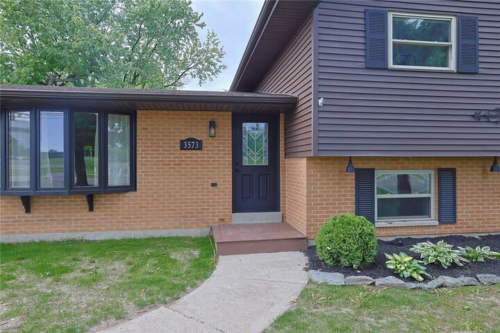 Property Photo:  3573 Kemp Road  OH 45431 
