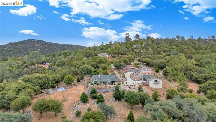 Property Photo:  18180 Robin Ridge  CA 95370 