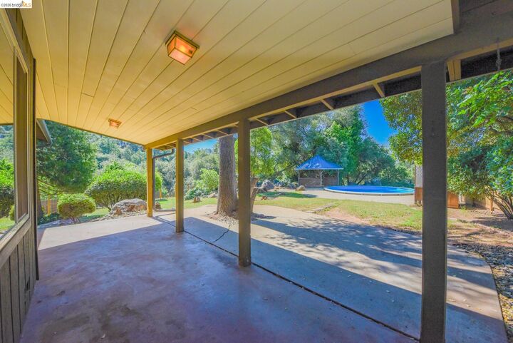 Property Photo:  14581 Stone Ln  CA 95370 